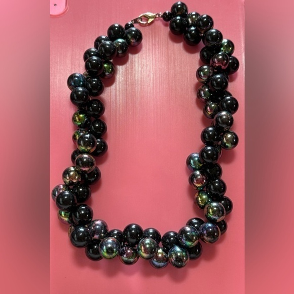 Black Glass Beaded Necklace NWT